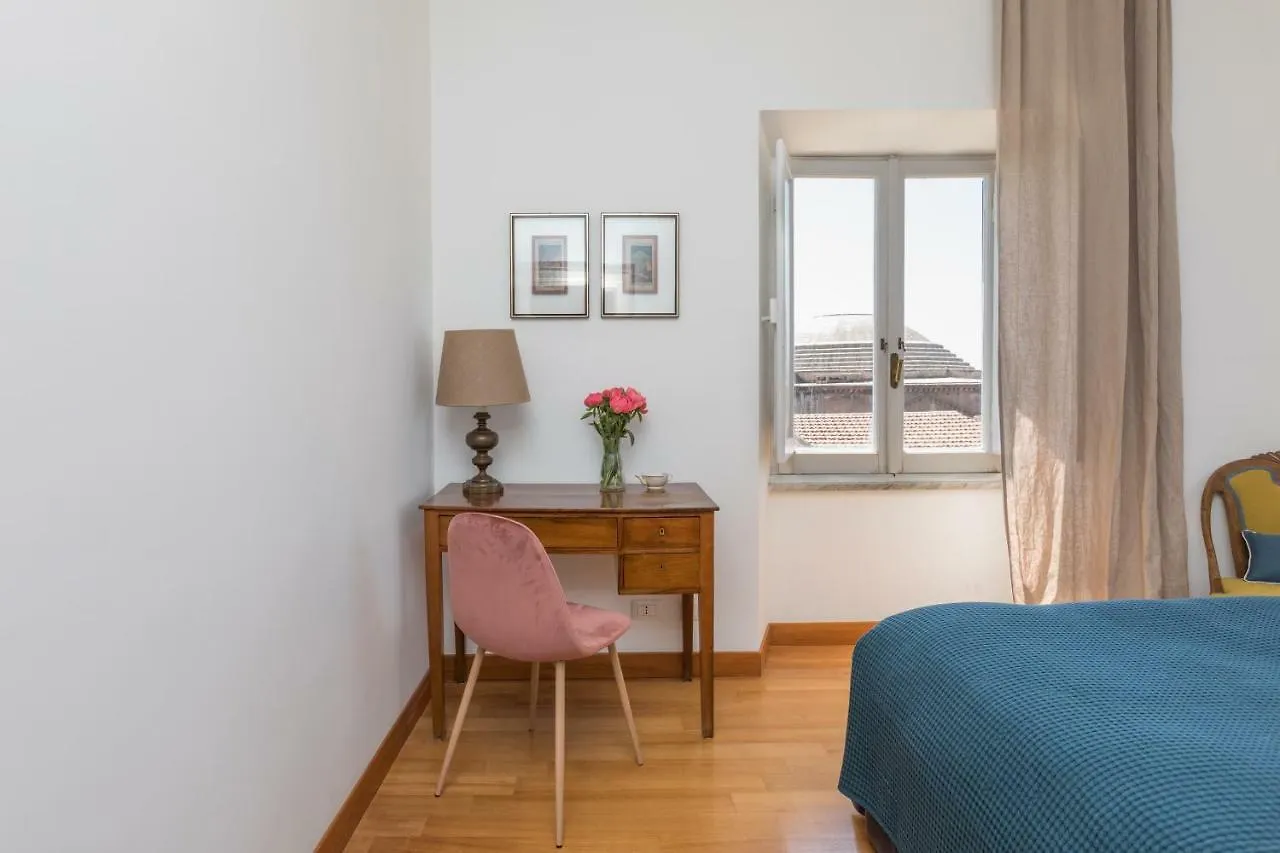 Pantheon Amazing Views Apartments 로마 0*,  이탈리아